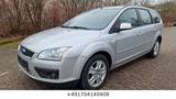 Ford Focus Turnier 2.0 Ghia !!TÜV+STEUERKETTE NEU!! - Ford Focus aus 2005: ST