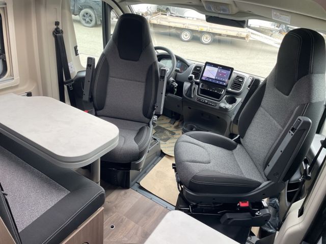 Carado CV 602 PRO AUTOMATIK  KLIMAAUTOMATIK NAVI ALU