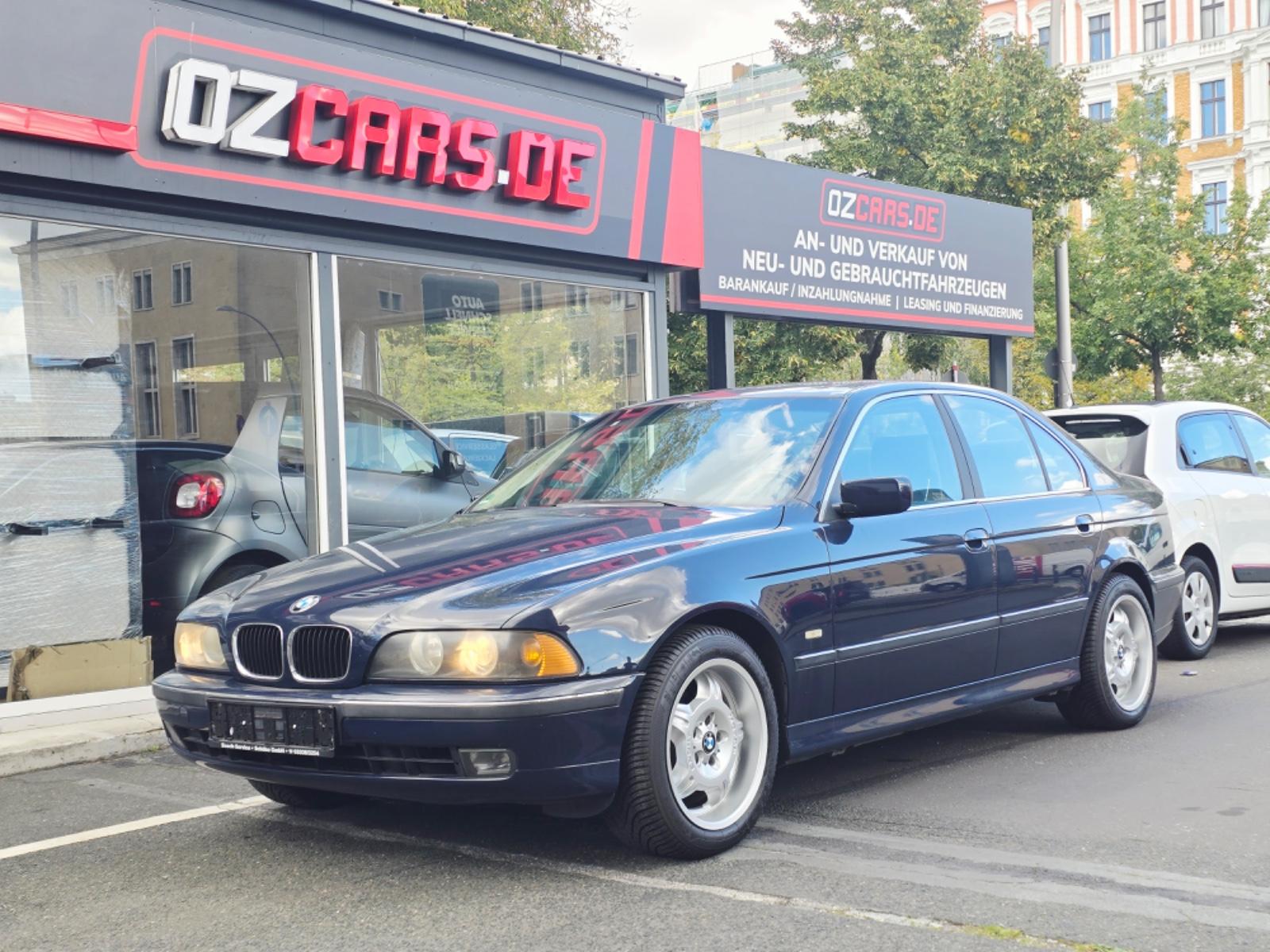 BMW 523i*AUTOMATIK*KLIMA*NAVI*M-SPORT