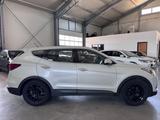 Hyundai Santa Fe Trend 2WD*TÜV-NEU*AHK* - gebrauchte Hyundai SANTA FE aus dem Jahr 2016