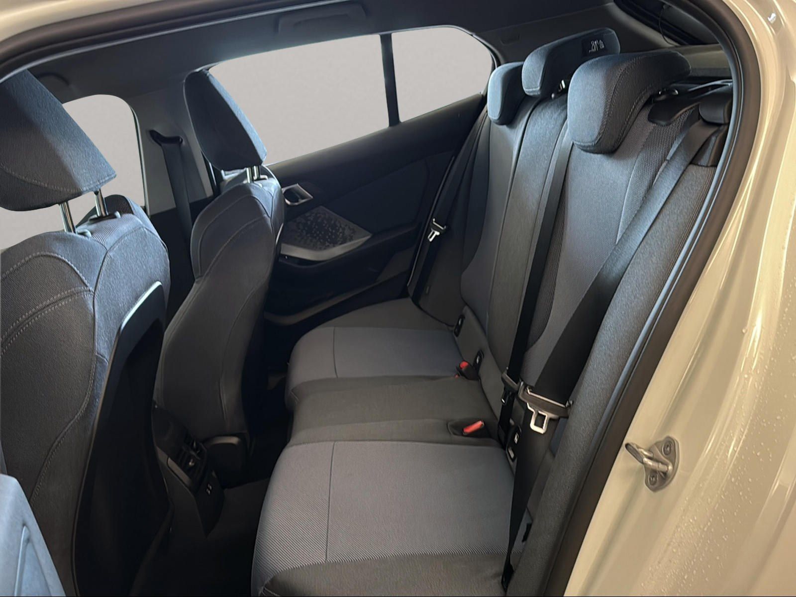 BMW 120 - Bild 9