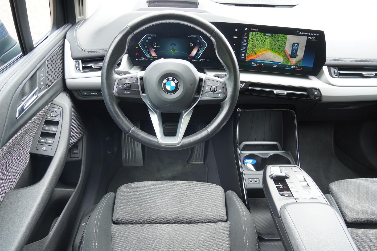 BMW 218 d Active Tourer LED Navi Head-Up 360° Kamera, миниатюра 9