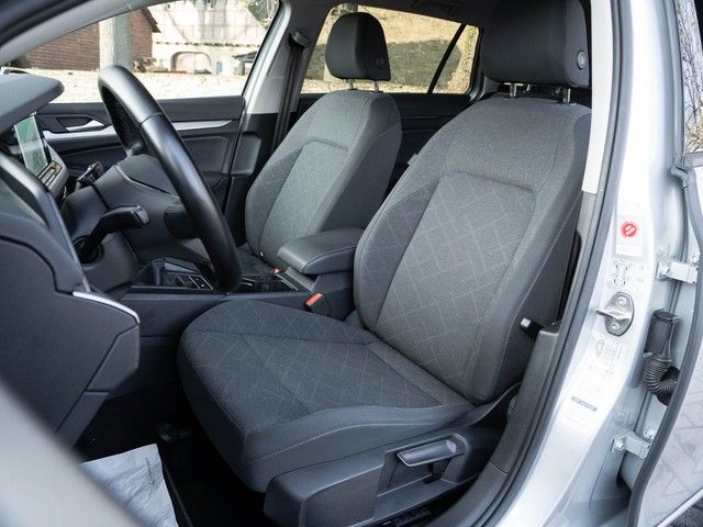 Golf VIII Variant Life TDI Navi AHK ACC Business