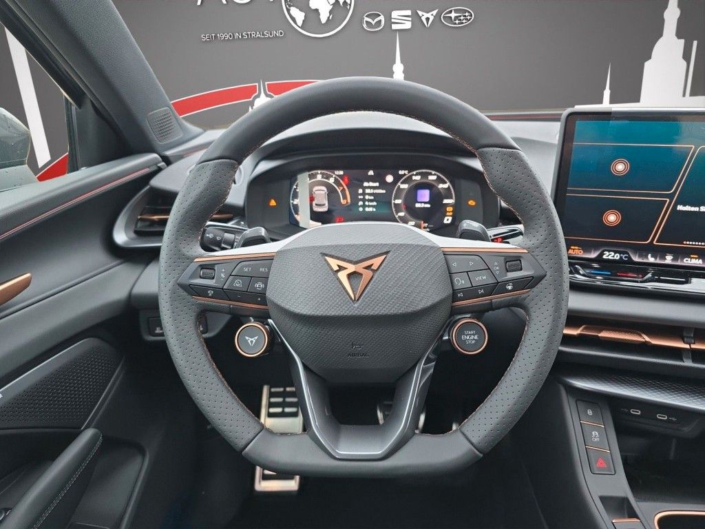 Fahrzeugabbildung CUPRA Terramar 2.0 TSI 4Drive VZ AHK/PANO/SENN/HUD/20"