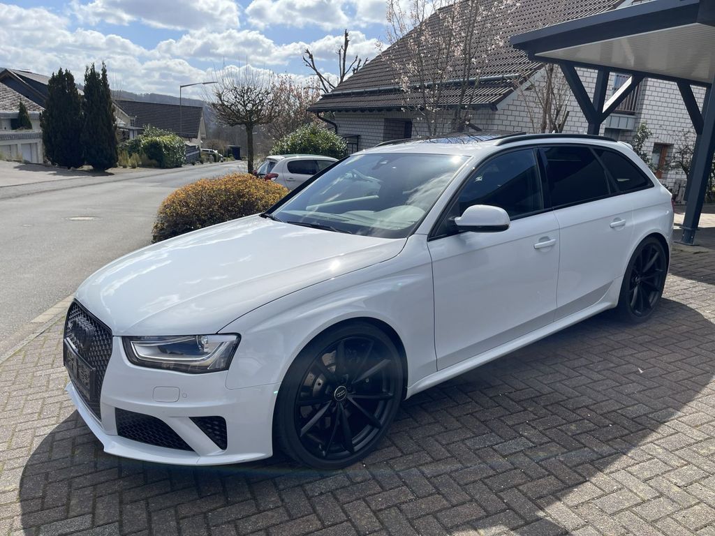 Audi RS4