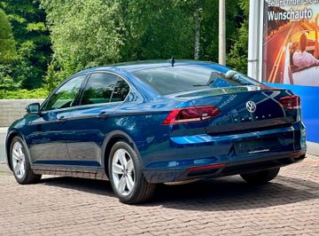 Bild 7 VW Passat Lim. *DGS*PANOdach*Masagesitz*
