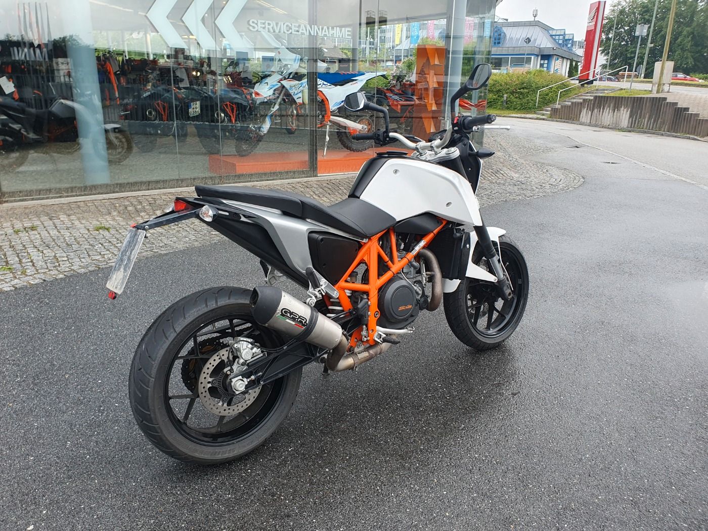 Fahrzeugabbildung KTM 690 Duke