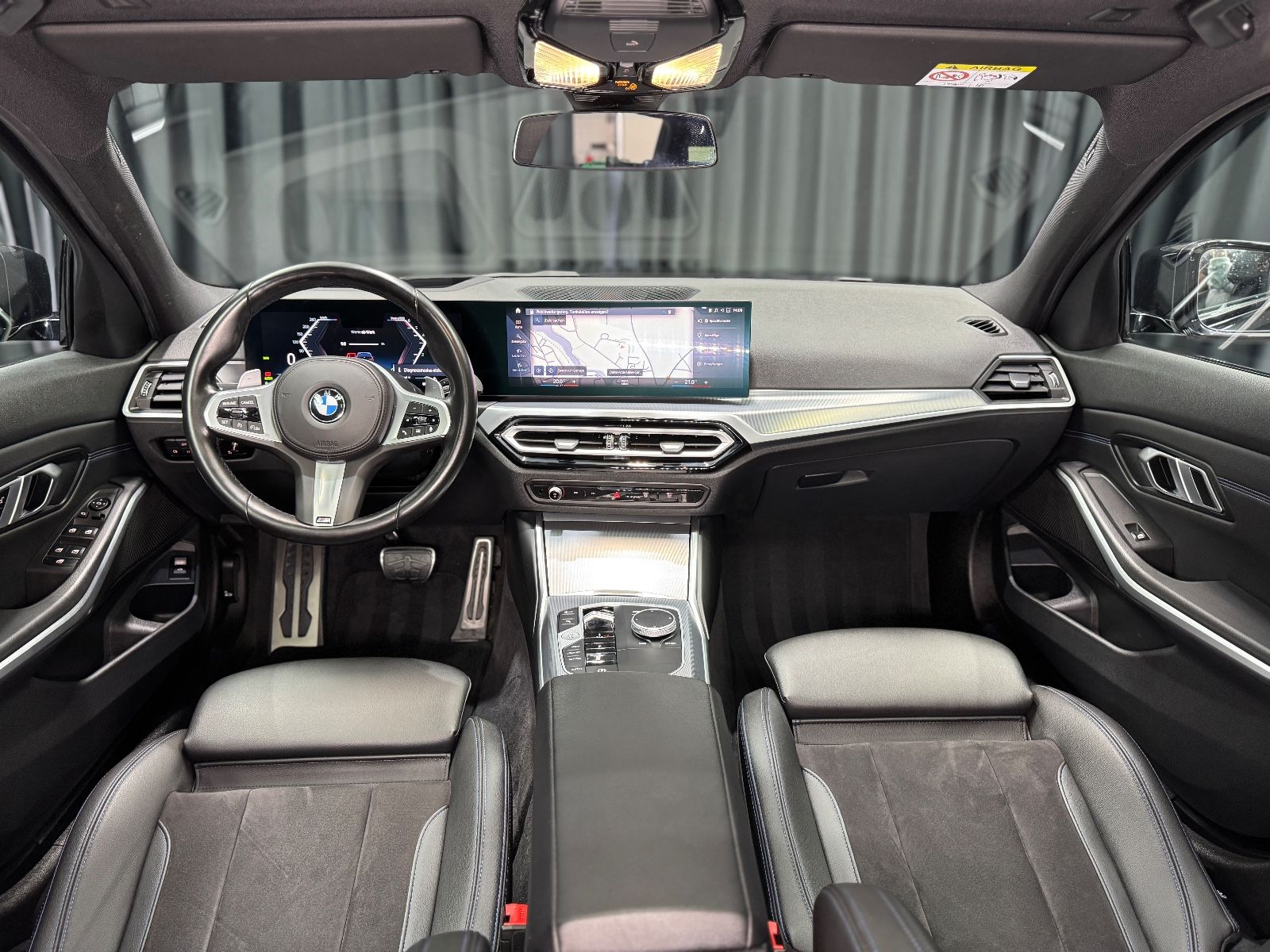 Fahrzeugabbildung BMW 320d M SPORT PRO Touring |PANO|HEAD-UP|AHK