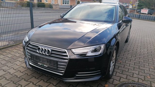 Audi A4 Avant S Line Virtual