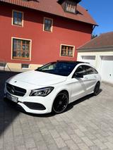 Mercedes-Benz CLA 200 Shooting Brake - - Mercedes-Benz CLA 200 Shooting Brake mit Benzin-Antrieb: Limousine, Schaltgetriebe