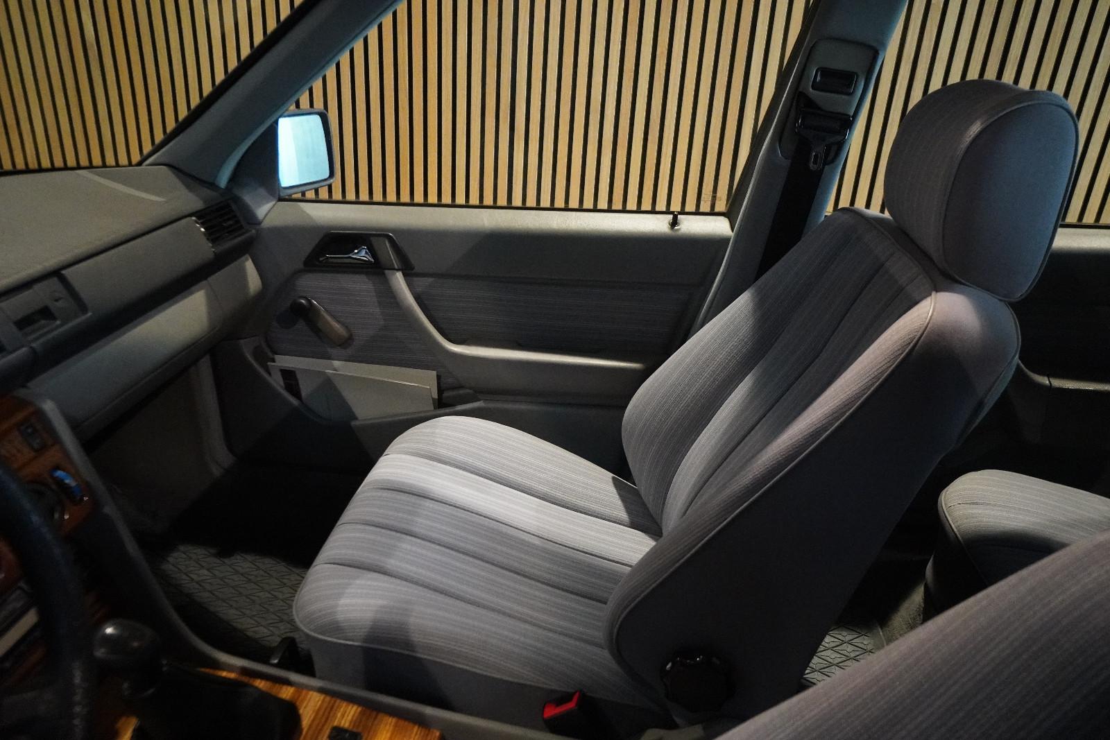 Mercedes-Benz W124 300 TE*7-Sitzer*Top-Zst*1. Hd** 61 TKm**BRD