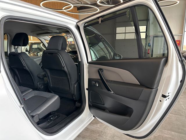 MYAUTOCENTER – Gebraucht- und Jahreswagen mit Werkstattservice in Pfaffenhofen Citroën Grand C4 Picasso Aut. *NAVI*KAMERA*PDC*SHZ*LED*