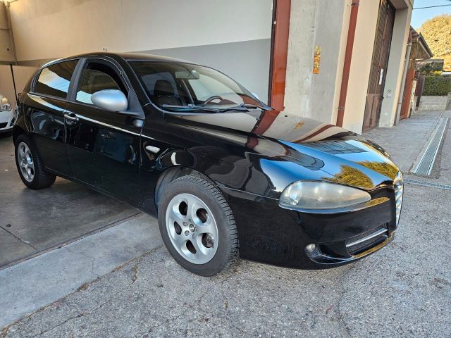 Alfa Romeo 147 1.6 16V TS (105) 5 porte Moving