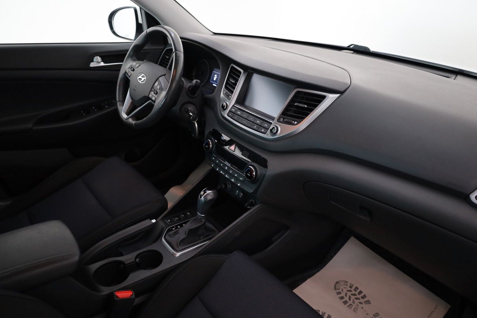 Fahrzeugabbildung Hyundai Tucson Advantage 4WD Navi,Kamera,SH,PDC