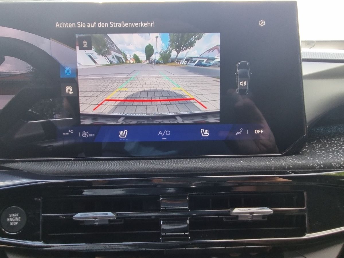 Fahrzeugabbildung Renault Clio Techno TCe 115 EDC