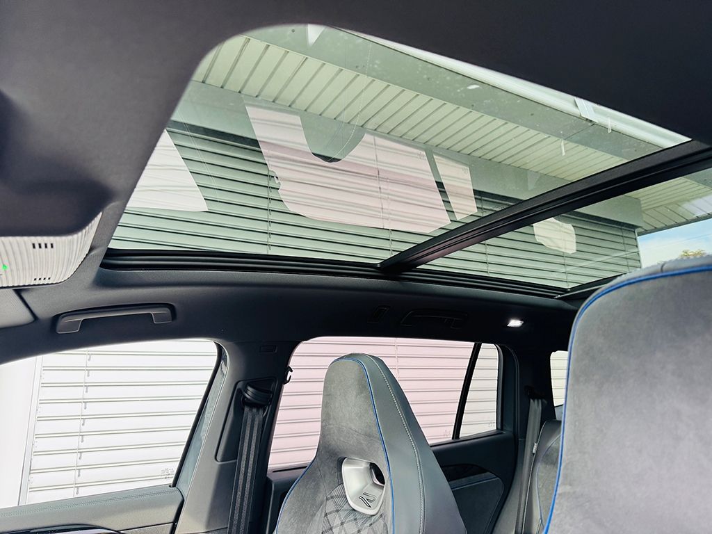 Tayron 2.0 TDI DSG 4MOTION R-LINE *AHK*H&K*