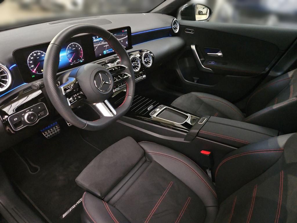 Fahrzeugabbildung Mercedes-Benz A 180 AMG Night Pano SDHZ LED Sound KeyLess KAM