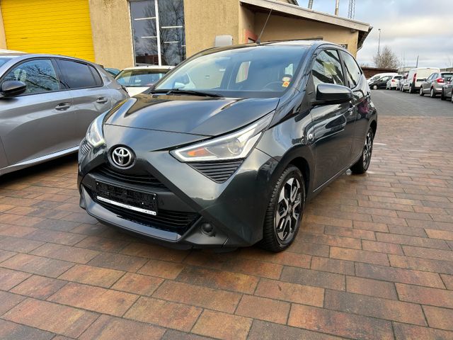 Toyota Aygo AYGO x-clusiv