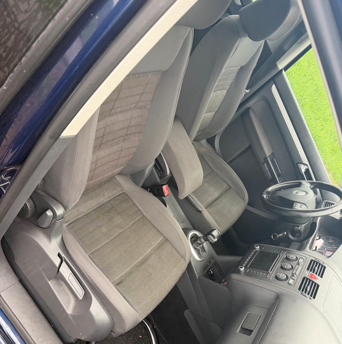 Volkswagen Touran 2006 — photo 11