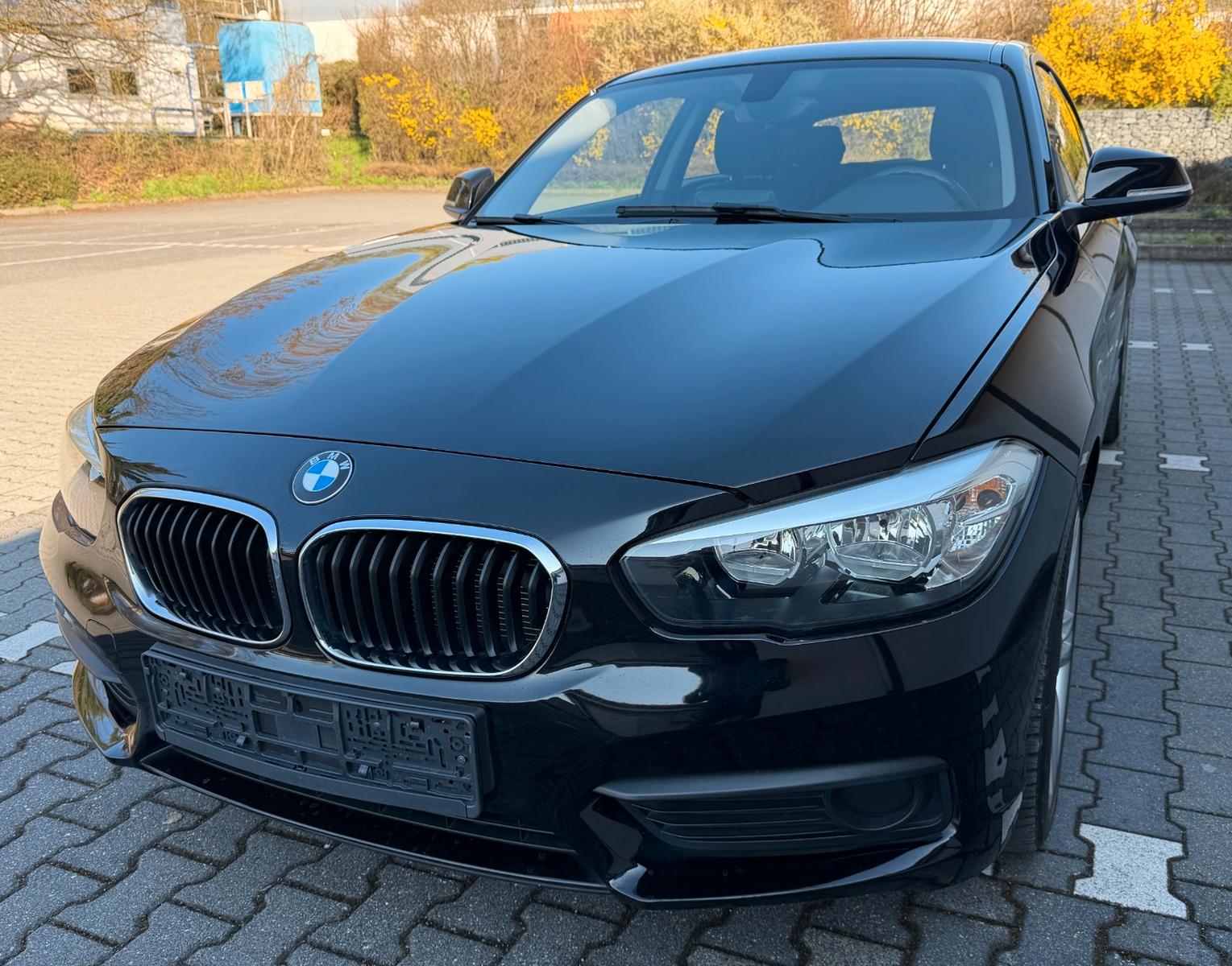 BMW 118 1 Limousine 3-trg. Edition M Sport Shadow