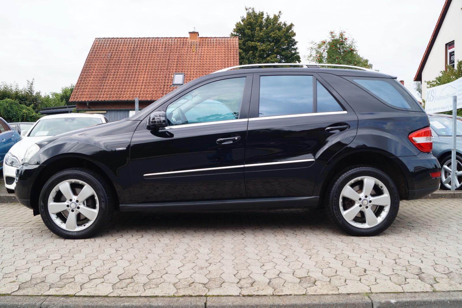 Mercedes-Benz ML 350 CDI 4Matic V6 211 ch – Pack Sport – Toit ouvrant – Cuir – 180 100 km