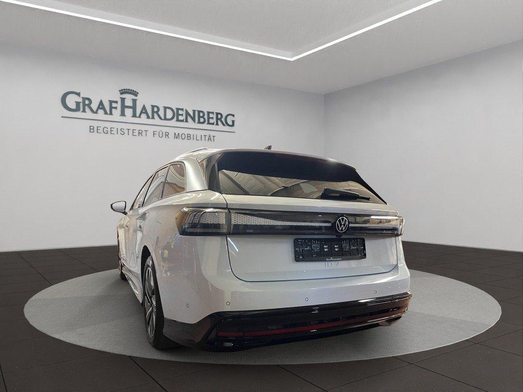 Volkswagen ID.7 Tourer Pro 210 kW Matrix ACC 360° AHK Navi