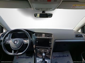 Volkswagen Golf - 3