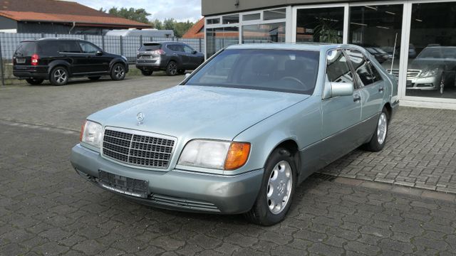 Mercedes-Benz S 300 SE Oldtimer-Kennzeichen/Schiebedach