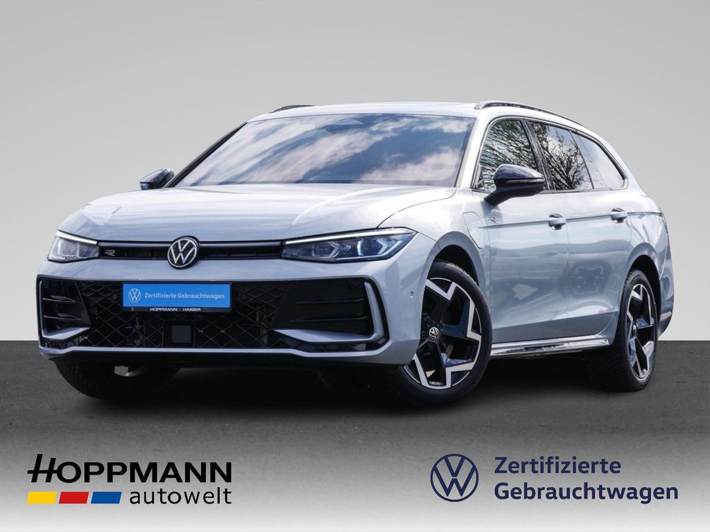 Volkswagen Passat R-Line 1.5 eHybrid DSG AHK Pano Matrix Na