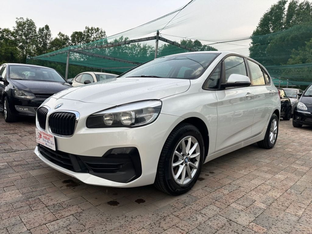 Image of BMW 218