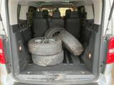 Peugeot Expert 2.0 Blue-HDi Allure L2 - Peugeot Expert: Kleinbus