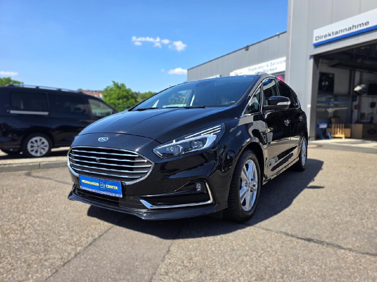 Ford S-MAX Titanium AUTOMATIK *AHK*NAVI*7-SITZ*KAM*