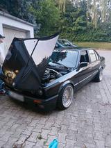 BMW E30 325i - BMW 325 aus 1989: 325i