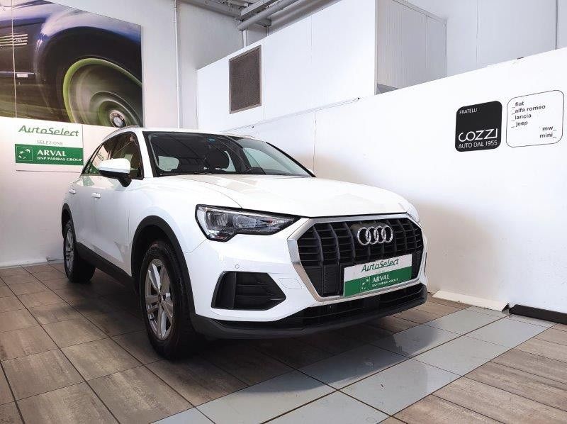 Audi AUDI Q3 2ª serie - Q3 45 TFSI e S tronic Busines