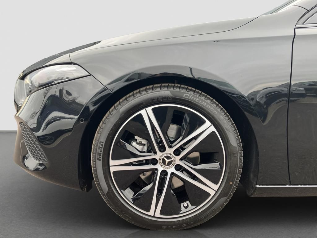 Fahrzeugabbildung Mercedes-Benz A 180 Distronic*AHK*360*Night*Totwinkel-Assist*