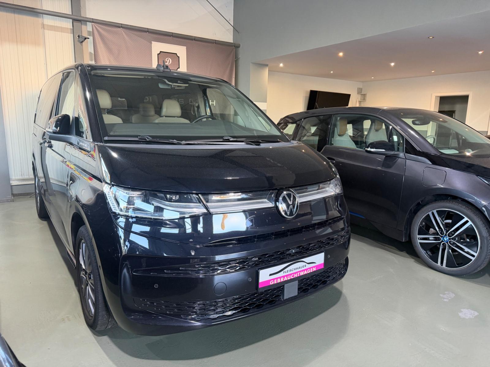 Volkswagen T7 Multivan eHybrid lang Panorama/7Sitze-Voll!
