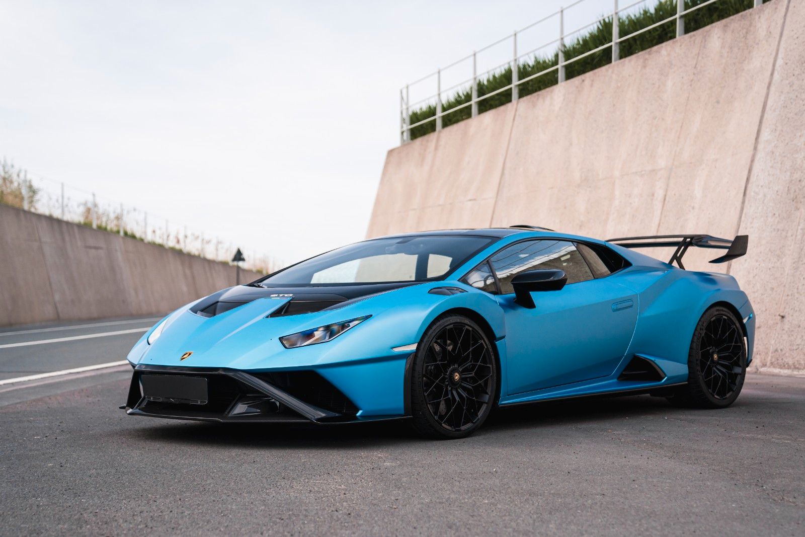 LAMBORGHINI Huracan