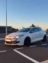 Renault Megane Coupé Renault Sport TCe 250 Renault Sport - Renault Megane Sport mit Benzin-Antrieb