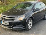 Opel Astra GTC 1.6 ECOTEC Sport 85kW Easytronic Sport - Opel Astra: Easytronic