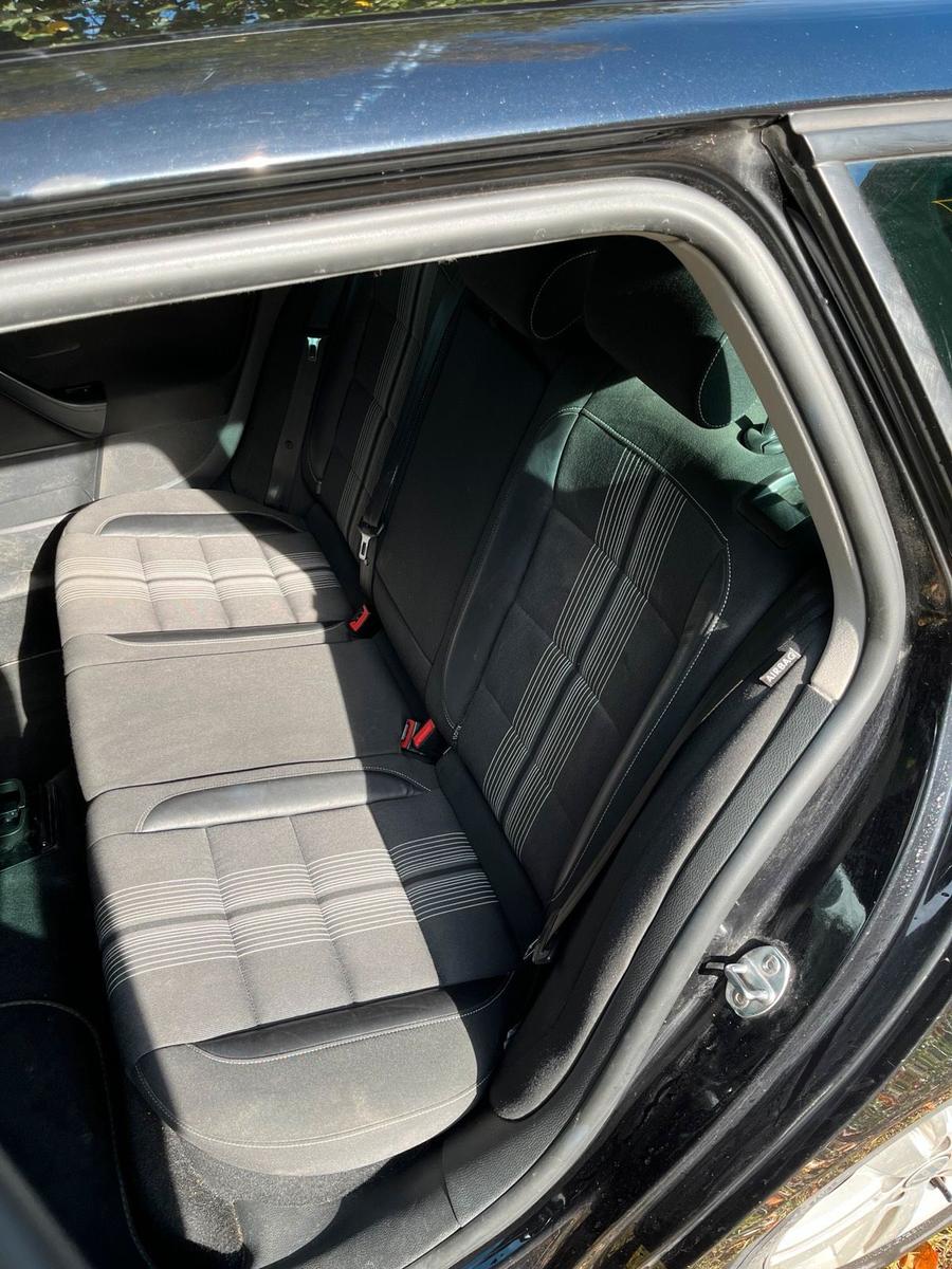 Volkswagen Golf 2012 — photo 10