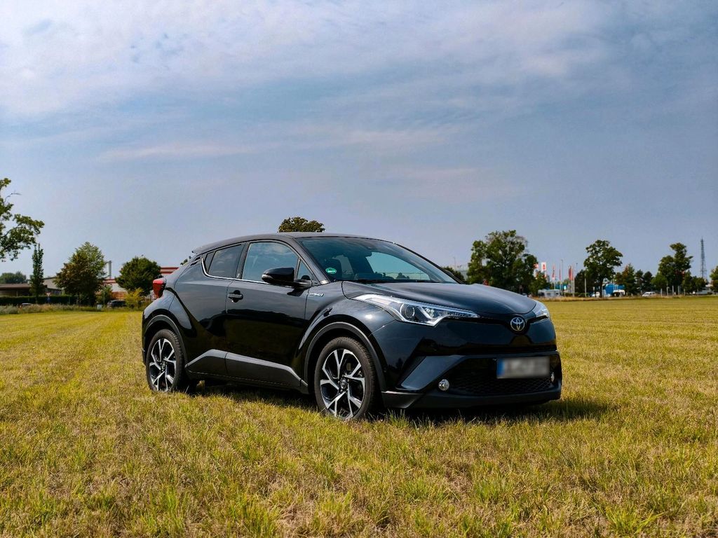 Image of Toyota C-HR