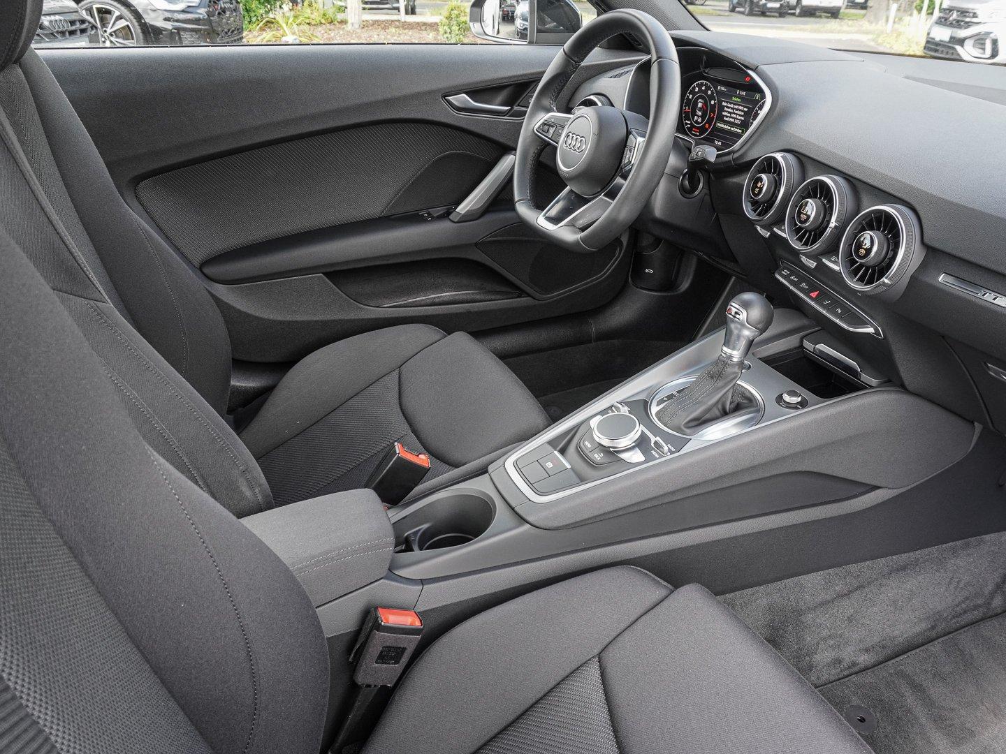 Audi TT Coupé 40 TFSI S tronic SHZ 17ALU PDC