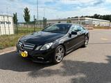 Mercedes-Benz E 350 Coupé E 350 CGI BlueEFFICIENCY AVANTG.... - Mercedes-Benz E 350: Coupé, Cgi