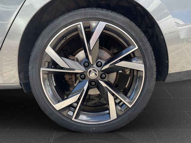 Skoda Octavia Combi IV 1.4 TSI iV DSG Sportline *HUD*