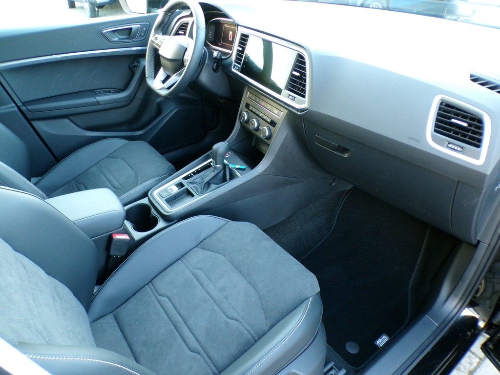 Fahrzeugabbildung SEAT Ateca 1.5 TSI DSG Style