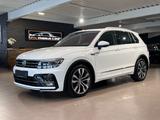 Volkswagen Tiguan 2.0TSI DSG 4MOTION Highline R-LINE 1.HAND - VW Tiguan Gebrauchtwagen in Osnabrück