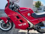 Honda VFR 750 RC24 (BJ89) / Restaurationsobjekt - HONDA VFR750R