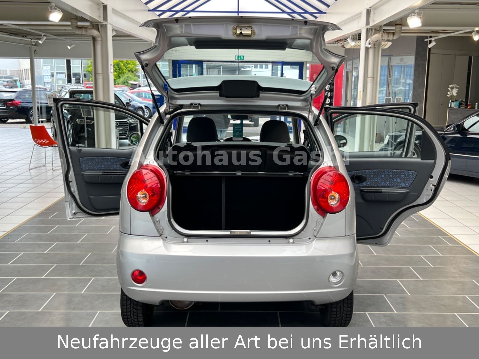 Fahrzeugabbildung Chevrolet Matiz 0.8 SE*2.Hd*Automatik*Klima*4Tür*E-Fenster