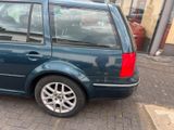 Volkswagen Bora 1.6 Special Variant - Volkswagen Bora: Special