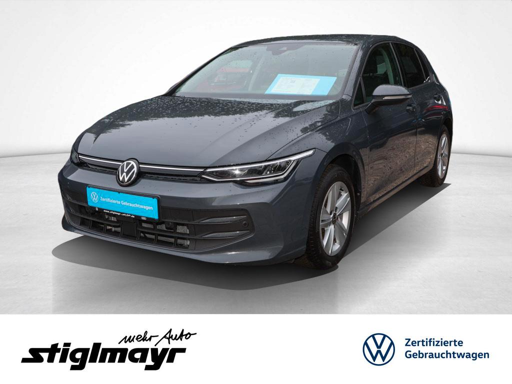Volkswagen Golf VIII Life 1.5 eTSI DSG ACC+APPS+LED